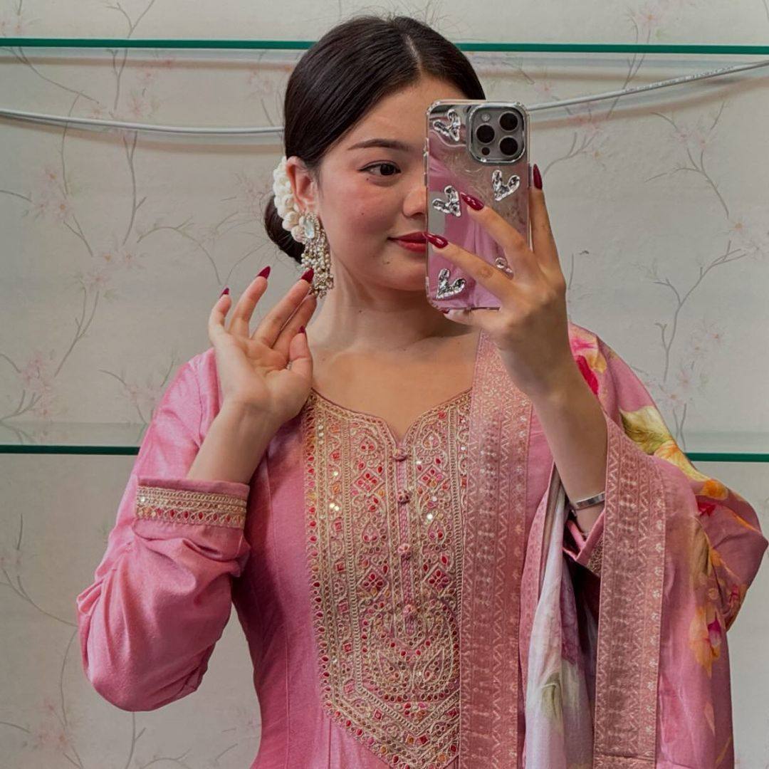 Elegant And Traditional Suit Set