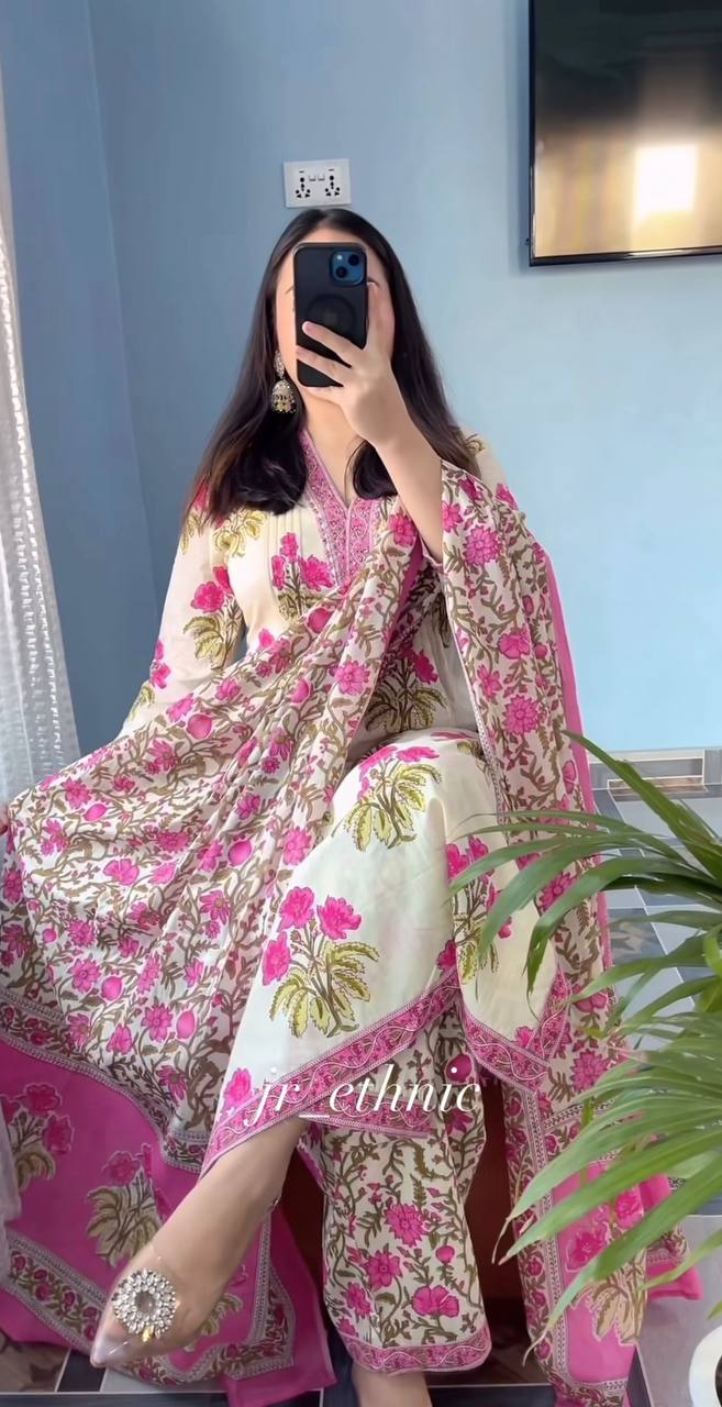 Pink Pure Cotton Printed Suit Set