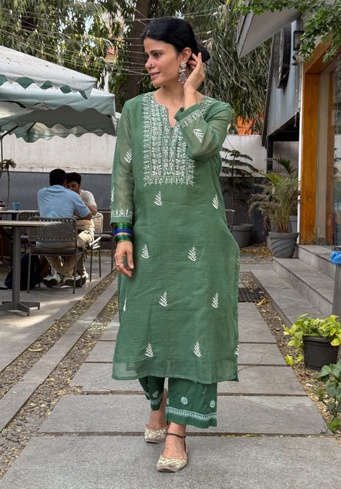 Embroidered Chikankari Kurta Set