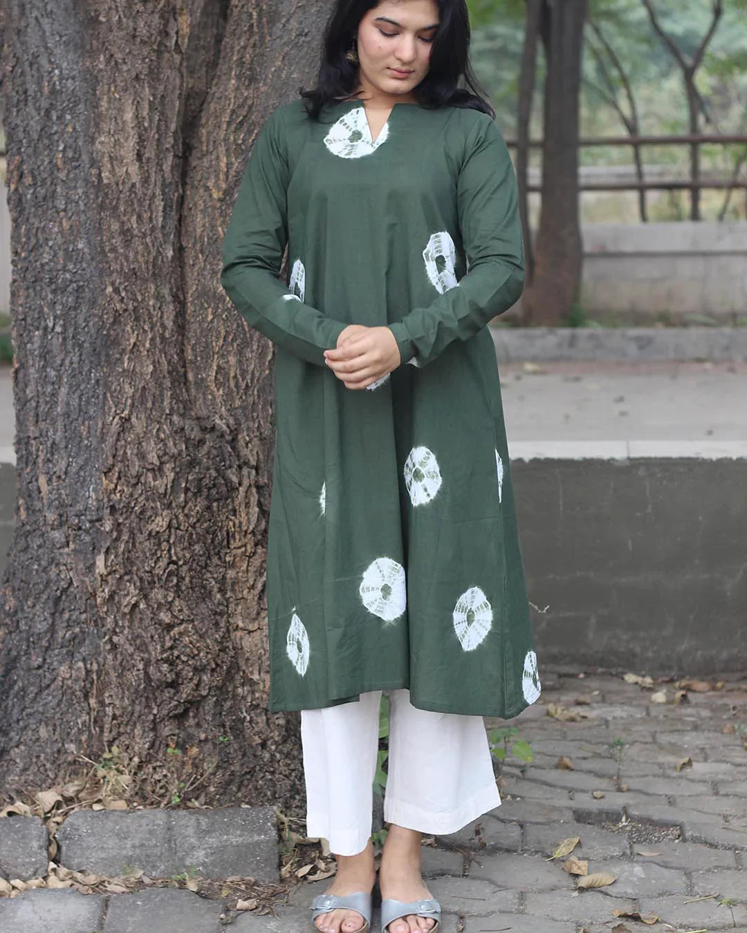 Green Bandhni Design Kurta Set