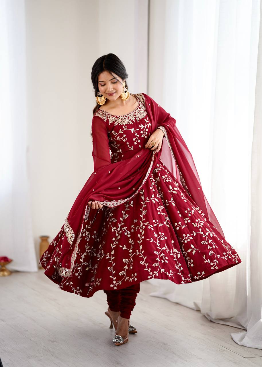 Women’s Ethnic Anarkali Gown