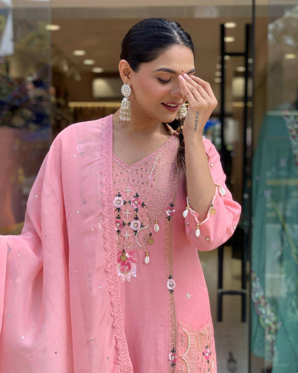 WOMEN EMBROIDERED WITH SEQUANCE WORK SUIT SET