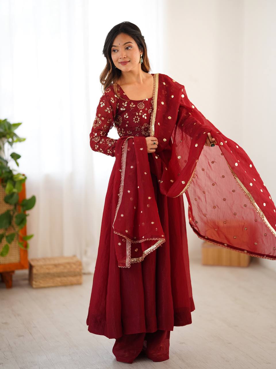 Women Ethnic Anarkali Gown